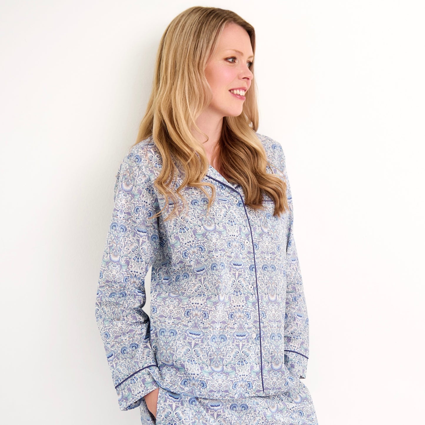 Liberty Print Classic Pyjama Jacket In Organic Cotton Lawn - Lodden (Blue)